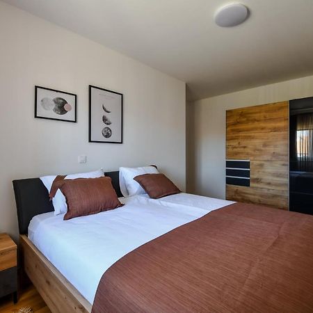 Spacious Apartment Nero With Free Parking Zadar Luaran gambar